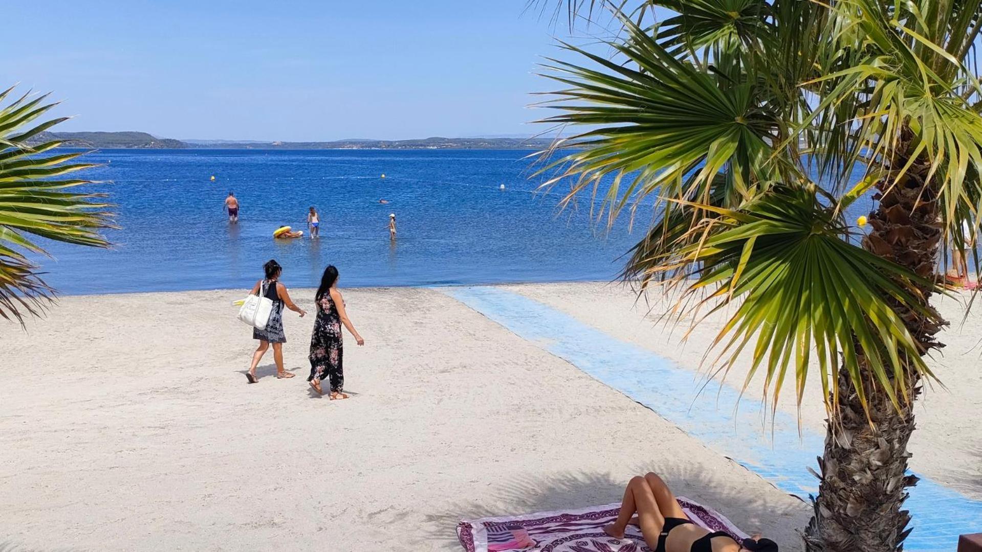 Camping Tikayan Felix De La Bastide Saint-Mitre-les-Remparts Dış mekan fotoğraf
